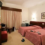 מלון Coracao De Boutique 3*